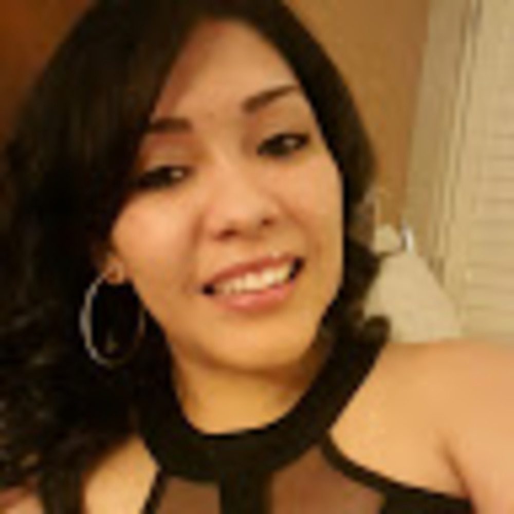 Meet your Posher, Cristina